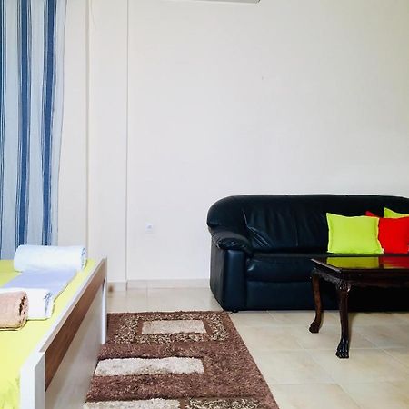 Luckygeorge Isimeriahomz Apartment Salonic Exterior foto